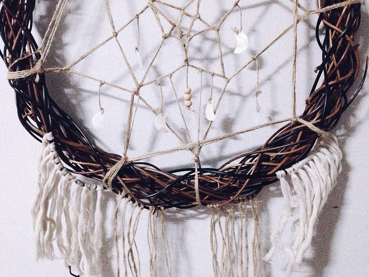 How to Make a DIY Macramé Wall Hanging